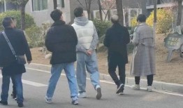 吃瓜最新事件爆网红,吃瓜事件再掀波澜，揭秘幕后真相